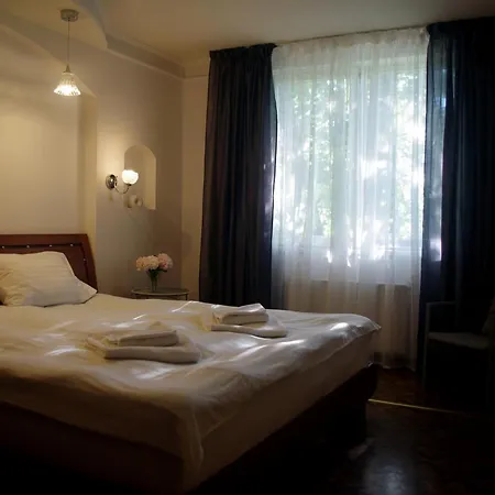 Private House 2km From Old Town Ρίγα